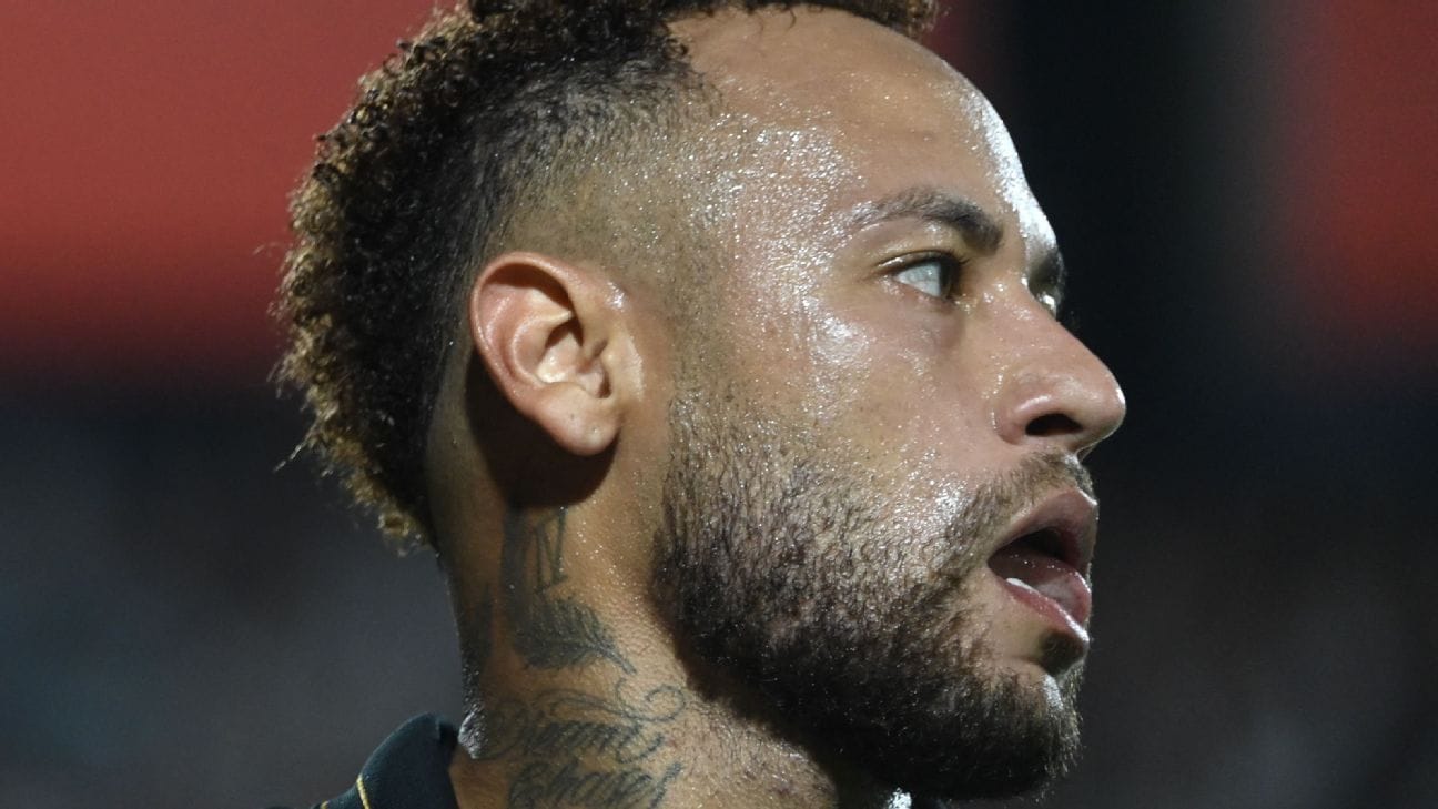 Neymar se desculpa publicamente após desentendimento com Robinho Jr. no Santos