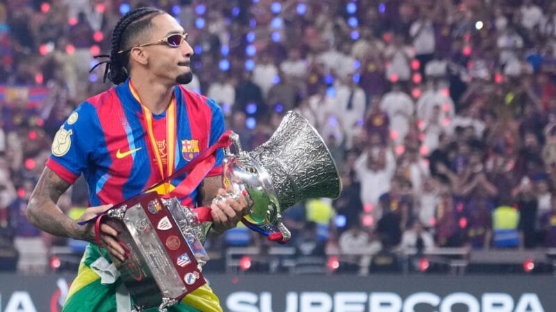 Barcelona Conquista o Título em Grande Estilo ao Derrotar o Real Madrid