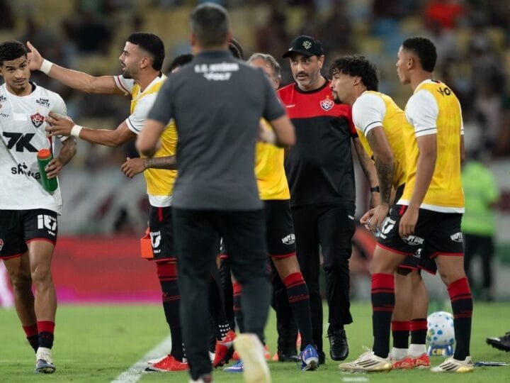 Fluminense Sofre Empate nos Acréscimos em Jogo Dramático