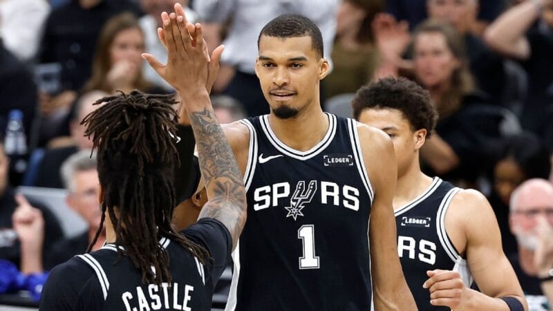 Spurs Dominam Timberwolves e Se Aproximam da Final da Conferência Oeste