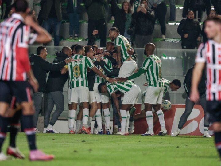São Paulo é Eliminado da Competição Após Derrota em Caxias do Sul