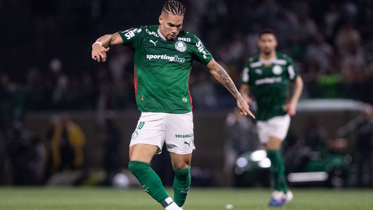 Abel destaca potencial de Paulinho e elogia sua performance