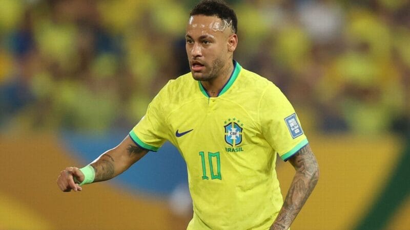 Neymar é Convocado e Almeja Superar Recordes na Copa do Mundo