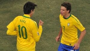 Elano Recorda Kaká em Momento Emocionante Após Derrota da Seleção Brasileira