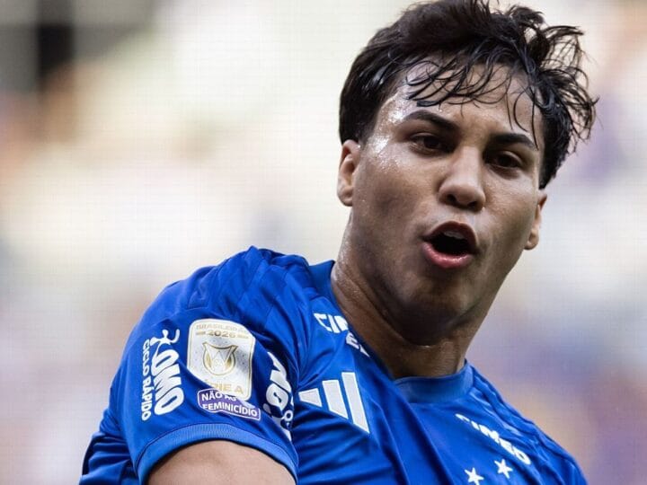 Cruzeiro supera dificuldades e garante vitória contra a Chapecoense