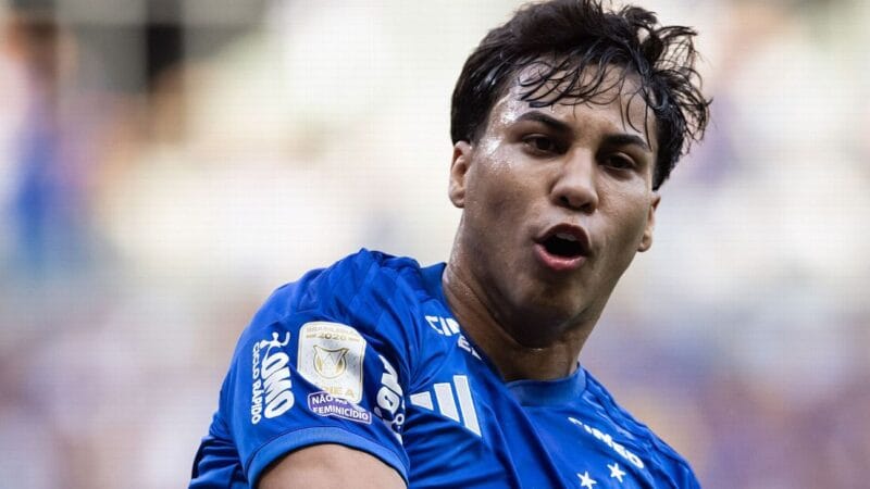 Cruzeiro supera dificuldades e garante vitória contra a Chapecoense