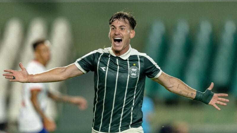 Coritiba Conquista Vitória Sobre o Bahia em Partida Empolgante