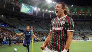 Fluminense Avança na Competição com Vitória Convincente e Resultados Favoráveis