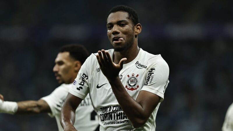Corinthians Brilha com André e Yuri Garçom em Noite Difícil para Luís Castro