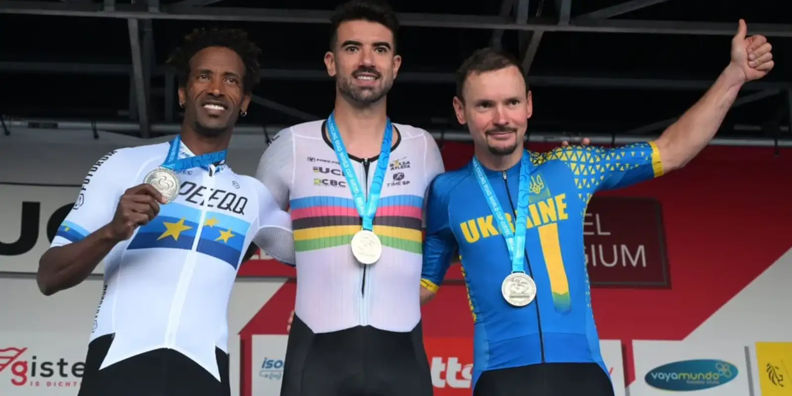 Lauro Chaman Conquista Ouro na Etapa da Copa do Mundo de Ciclismo em Gistel