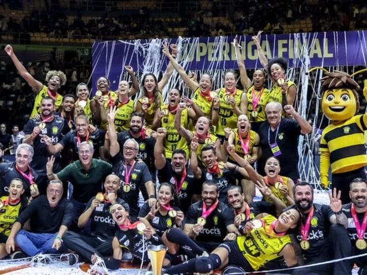 Dentil Praia Clube Conquista o Título da Superliga Feminina de Vôlei 2025/2026