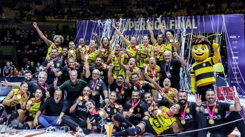 Dentil Praia Clube Conquista o Título da Superliga Feminina de Vôlei 2025/2026