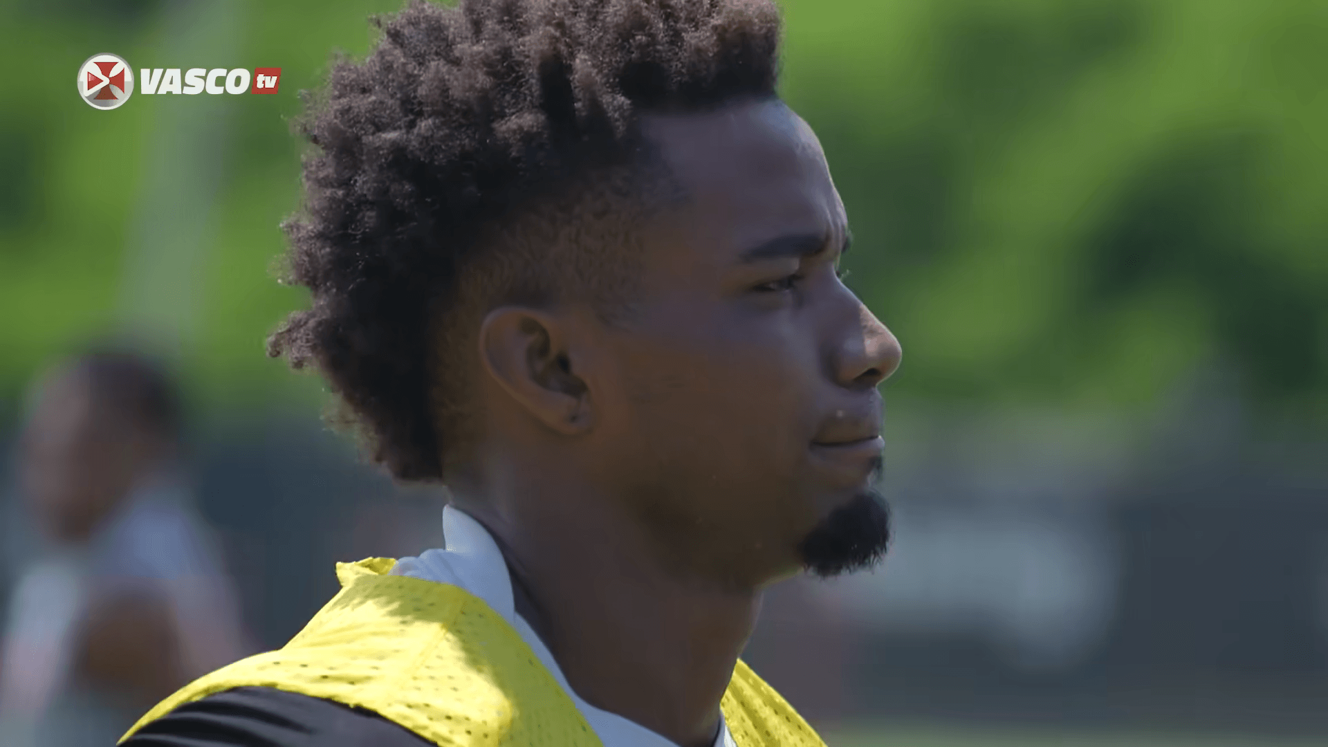 Thiago Mendes Reflete sobre Desempenho e Aprendizados no Jogo