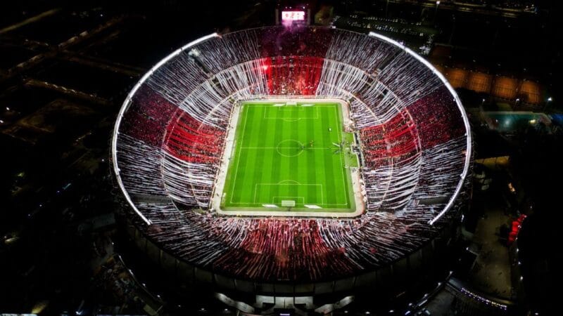 Barcelona Recebe Convite do River Plate para Amistoso Internacional