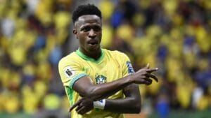 Seleção Brasileira: A Escalação Ideal de Amoroso para a Copa