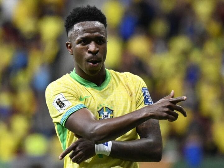 Seleção Brasileira: A Escalação Ideal de Amoroso para a Copa