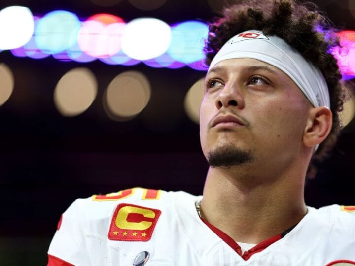 Mahomes Renova Contrato com os Chiefs e Consolida Futuro na NFL