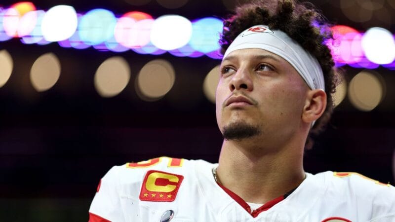 Mahomes Renova Contrato com os Chiefs e Consolida Futuro na NFL