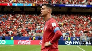 Cristiano Ronaldo Deixa o Campo em Silêncio Após Empate de Portugal na Copa