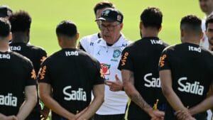 Ancelotti Intensifica Observações em Busca da Escalação Ideal