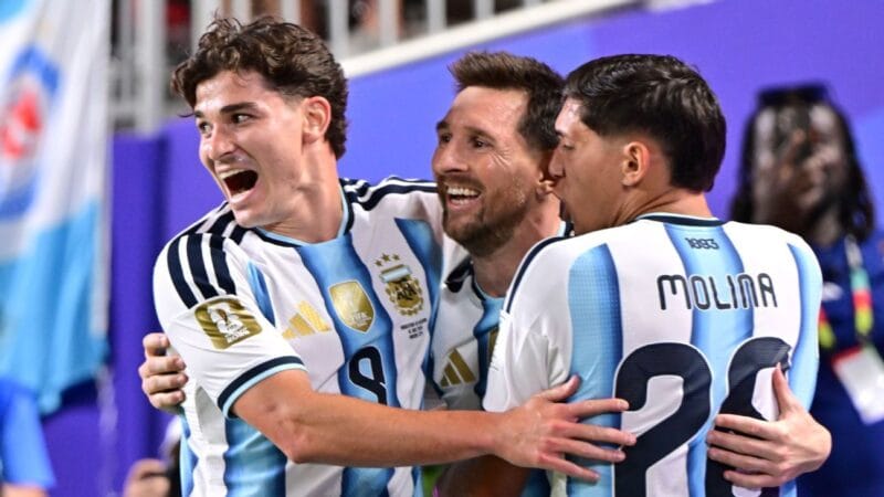 Julian Álvarez Expressa Desejo de Transferência Durante a Copa do Mundo
