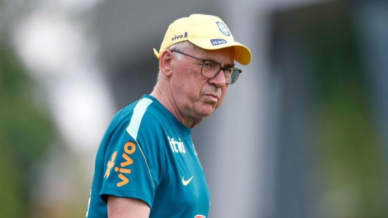 Análise da Escalação da Seleção Brasileira para Enfrentar a Escócia