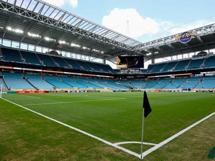 Estádio do Brasil x Escócia se Prepara para a Copa do Mundo