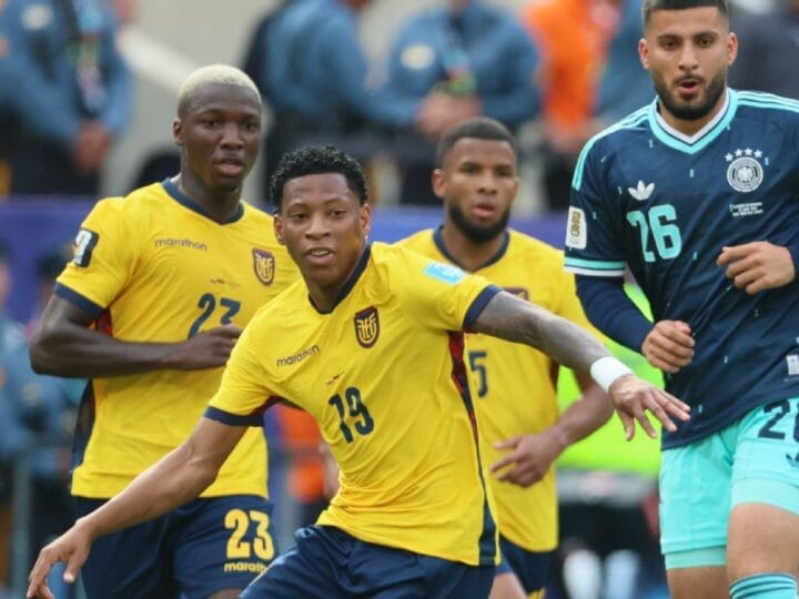 Equador supera Alemanha em emocionante virada e avança no torneio