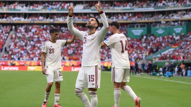 Espanha Avança na Copa do Mundo Após Vitória Sobre o Uruguai