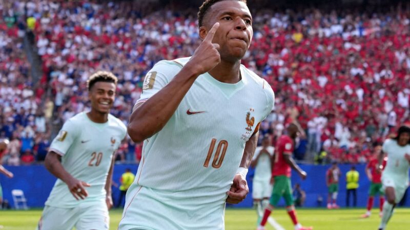 França Avança às Semifinais da Copa Após Vitória sobre Marrocos
